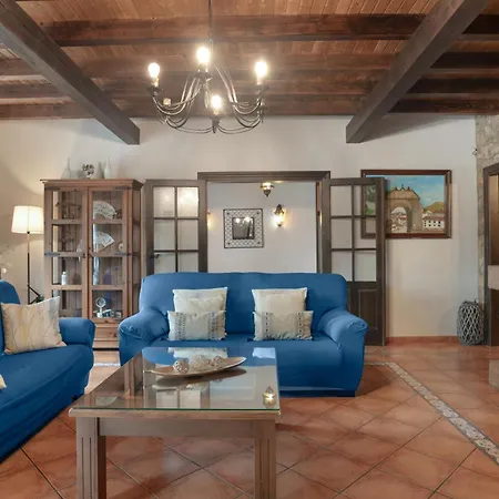Villa Mellizos